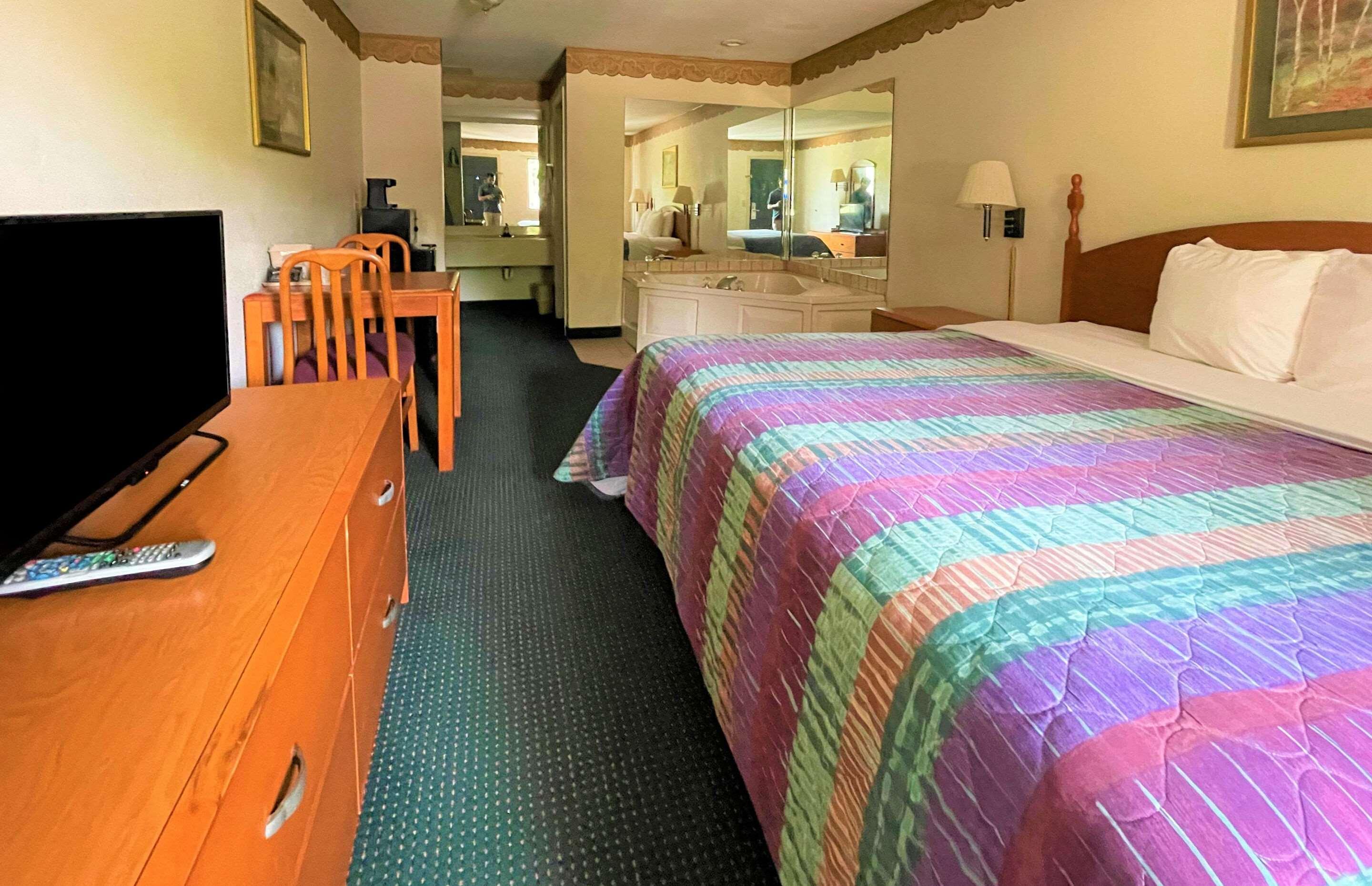 Days Inn Sandersville Εξωτερικό φωτογραφία